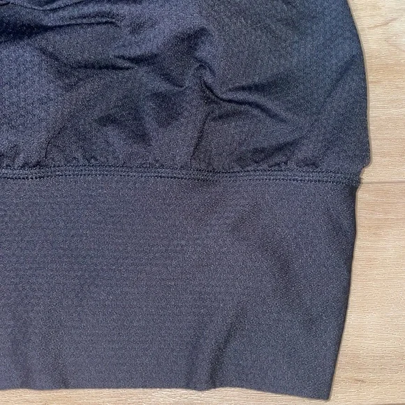 Lululemon no limits black tank top - Picture 9 of 10